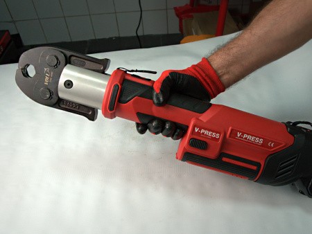 Пресс-клещи  М 22